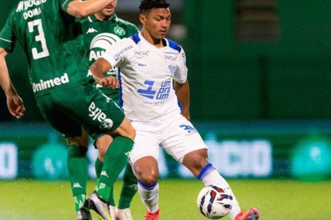 Chapecoense e Avaí mediram forças na noite desta quinta-feira, na Arena Condá - (crédito: Foto: Beno Küster/Avaí) Chapecoense e Avaí mediram forças na noite desta quinta-feira, na Arena Condá - (crédito: Foto: Beno Küster/Avaí)
