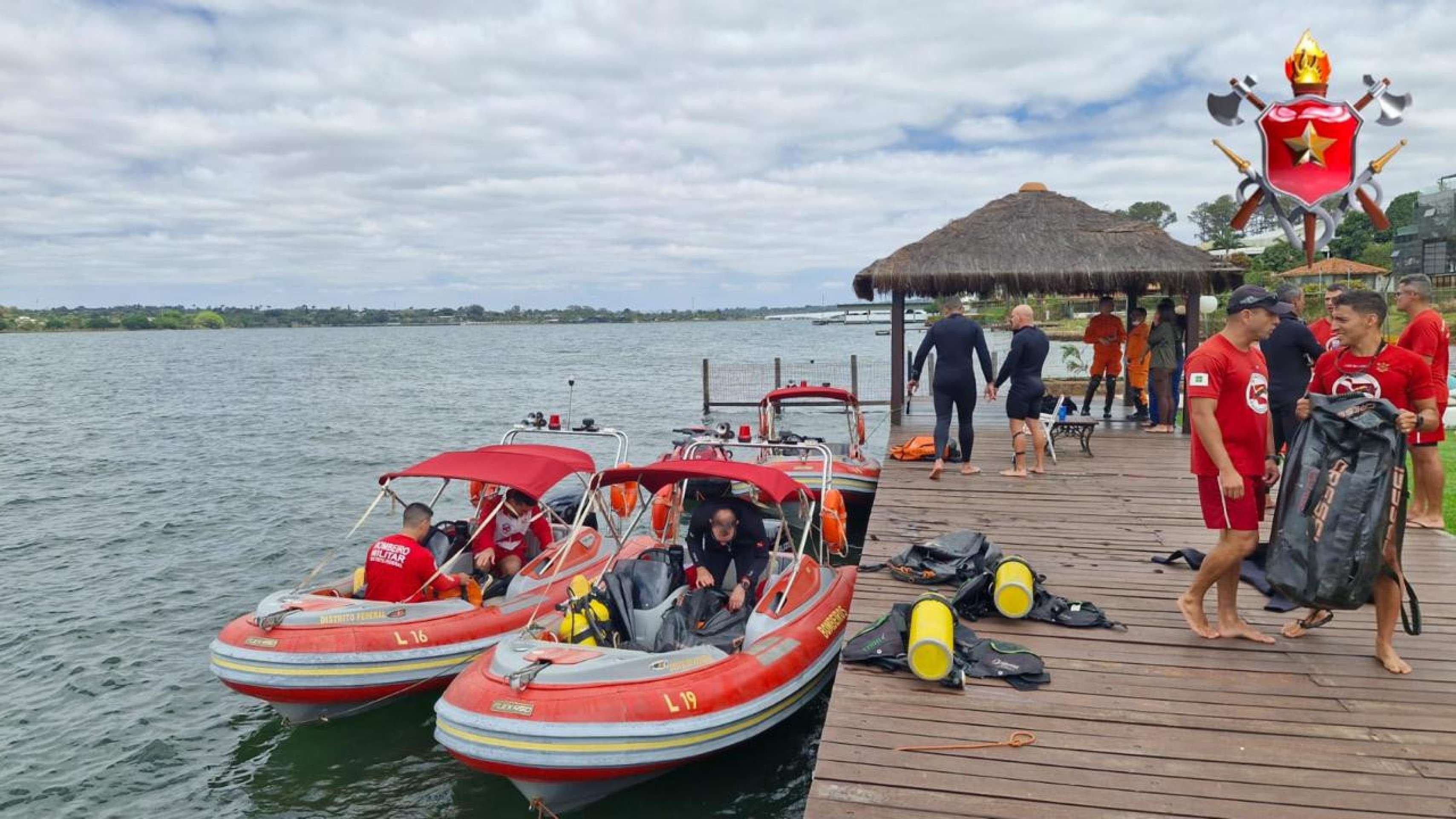 Homem está desaparecido após canoa havaiana virar no Lago Paranoá