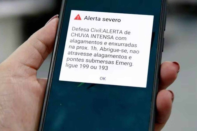 Celulares do DF recebem alerta de teste da Defesa Civil