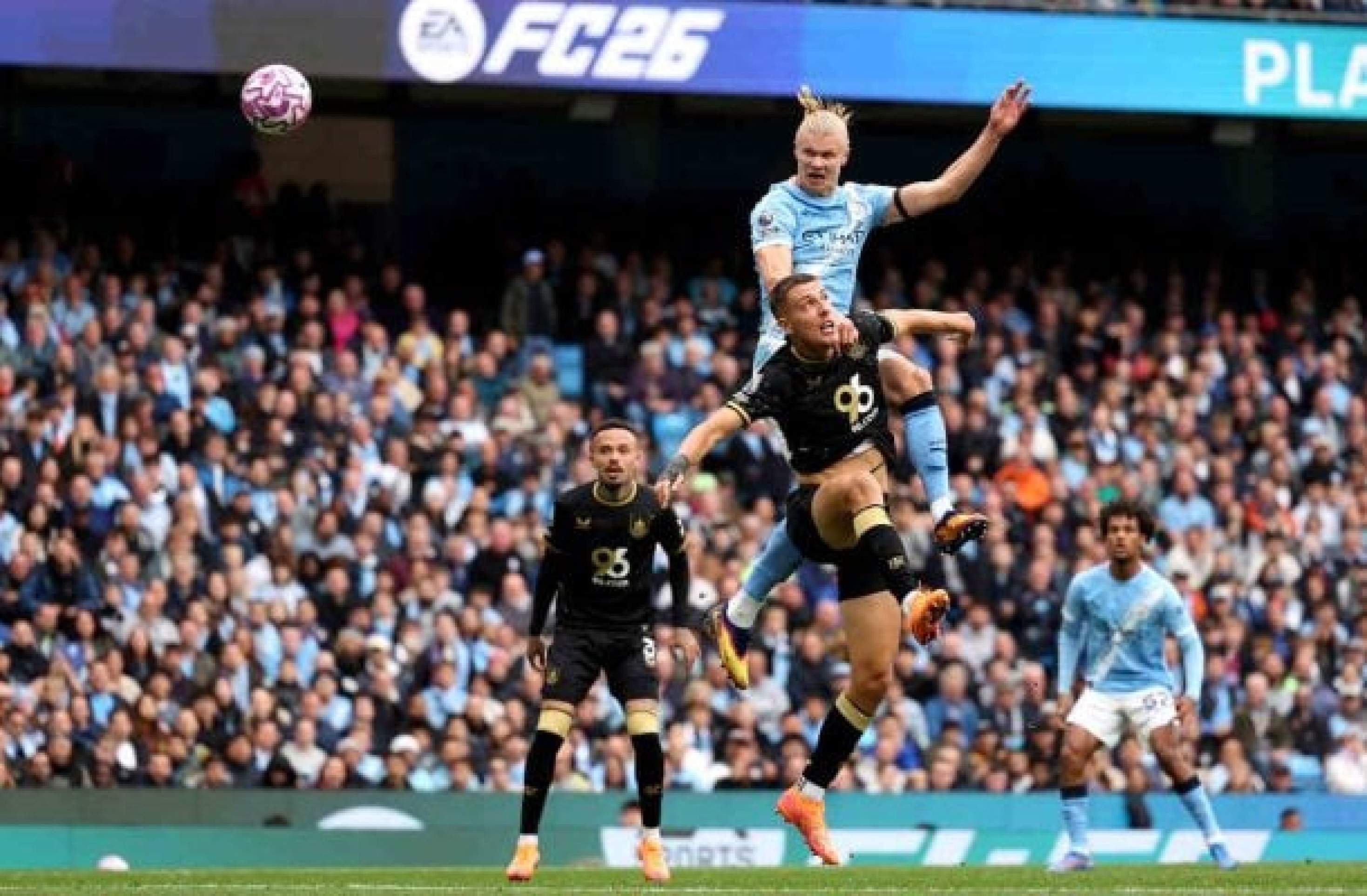 Com ‘ajudinha’ de zagueiro e Haaland inspirado, Manchester City goleia o Burnley