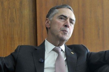 Além de Barroso, outros ministros anteciparam a saída do STF; relembre