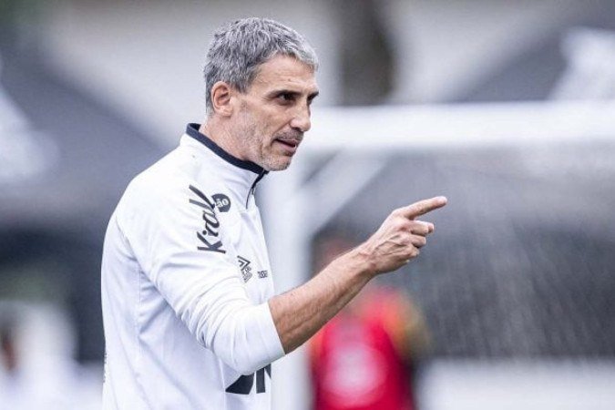 Santos fica no 2 a 2 com o Bragantino fora de casa - (crédito: Foto: Ari Ferreira/Red Bull Bragantino.) Santos fica no 2 a 2 com o Bragantino fora de casa - (crédito: Foto: Ari Ferreira/Red Bull Bragantino.)