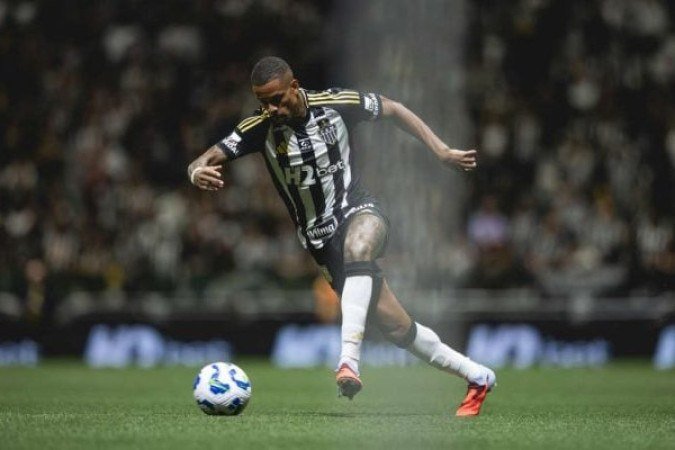 CAIO PAULISTA ComeÃ§o arrasador, puxando ataques pela esquerda e aparecendo na Ã¡rea. Mas, com o tempo, sua eficÃ¡cia foi caindo. No segundo tempo, mais preso, acabou substituÃ­do por Gabriel Menino. NOTA: 6,5 Foto: Pedro Souza