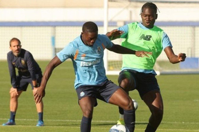 Jogadores do Porto durante treinamento da equipe - (crédito: Foto: Divulgação) Jogadores do Porto durante treinamento da equipe - (crédito: Foto: Divulgação)