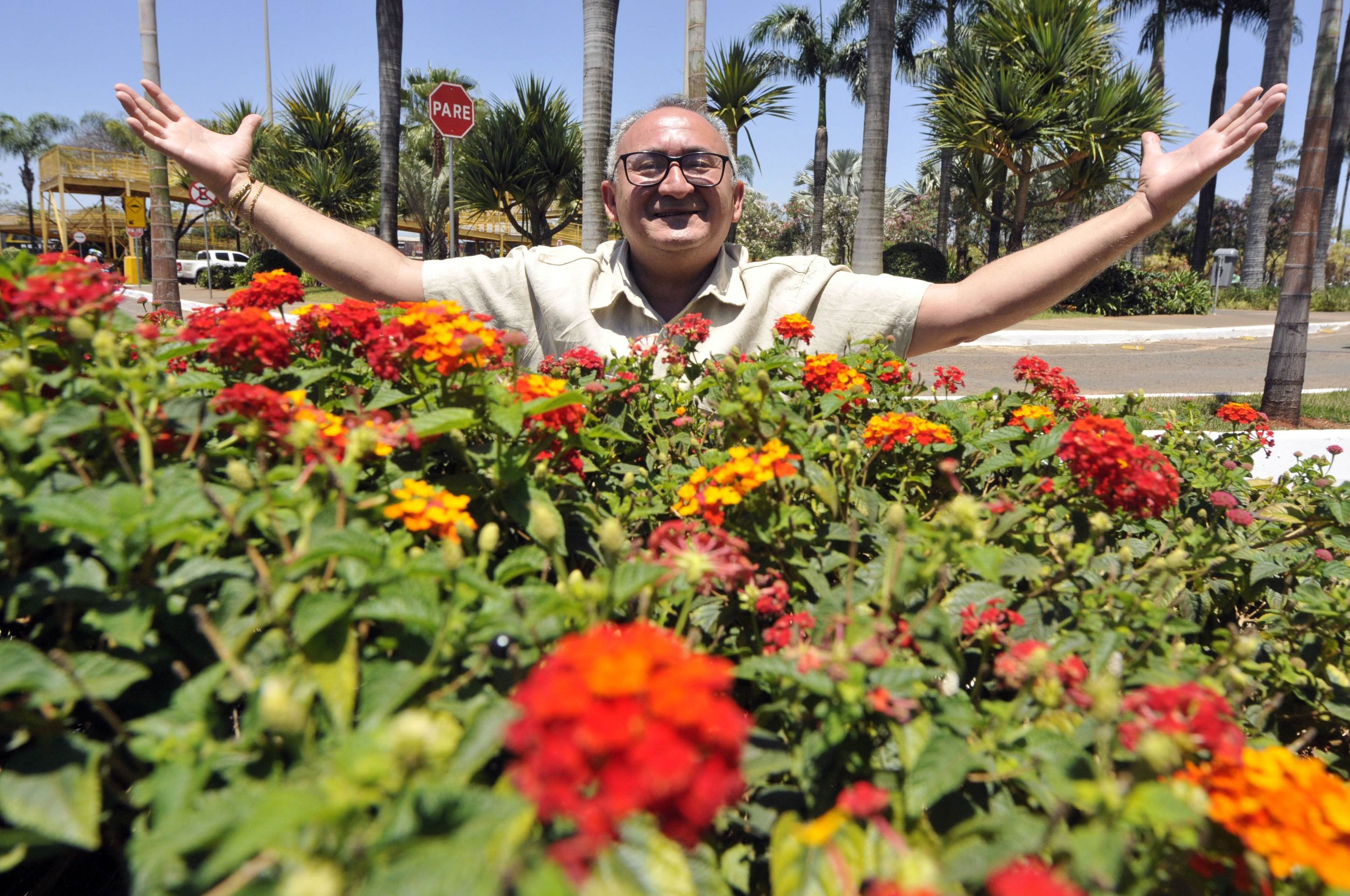 A ciência do contentamento: o que é ser feliz no cotidiano?