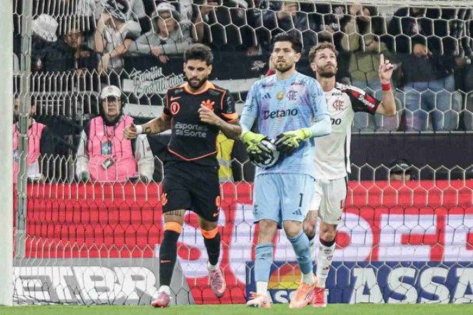 Yuri Alberto empilhou chances desperdiçadas  pelo Corinthians , mas se redimiu ao marcar gol no começo do segundo tempo -  (crédito: Foto: Rodrigo Coca/Agência Corinthians)