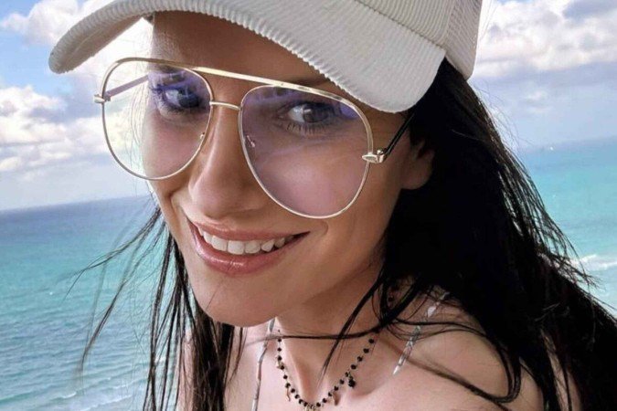 Laura Pausini entrega segredo de pele boa: ‘Fazer amor ajuda muito’ - (crédito: Observatorio dos Famosos) Laura Pausini entrega segredo de pele boa: ‘Fazer amor ajuda muito’ - (crédito: Observatorio dos Famosos)
