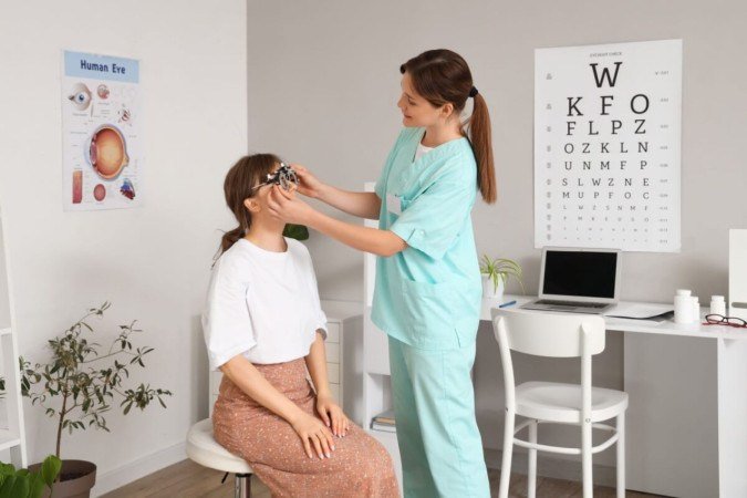 Alguns problemas de visão podem se instalar de maneira silenciosa (Imagem: Pixel-Shot | Shutterstock) -  (crédito: EdiCase)