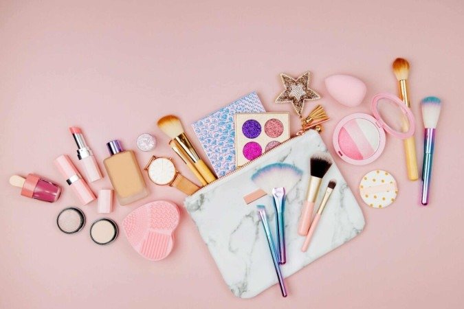 Muito além de uma moda, o kawaii se firma como um estilo que integra encantamento visual e performance real nos cuidados de beleza (Imagem: Igisheva Maria | Shutterstock) - (crédito: EdiCase) Muito além de uma moda, o kawaii se firma como um estilo que integra encantamento visual e performance real nos cuidados de beleza (Imagem: Igisheva Maria | Shutterstock) - (crédito: EdiCase)