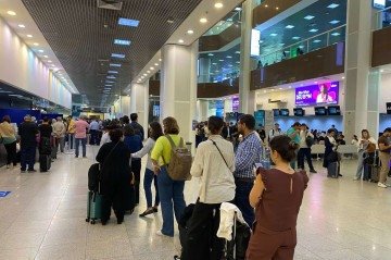 Segundo a Associação Brasileira das Empresas Aéreas (Abear), 161 operações foram afetadas e aproximadamente 16 mil passageiros com planos de viagem alterados - (crédito: Gabriel Ferreira / Tupi) Segundo a Associação Brasileira das Empresas Aéreas (Abear), 161 operações foram afetadas e aproximadamente 16 mil passageiros com planos de viagem alterados - (crédito: Gabriel Ferreira / Tupi)