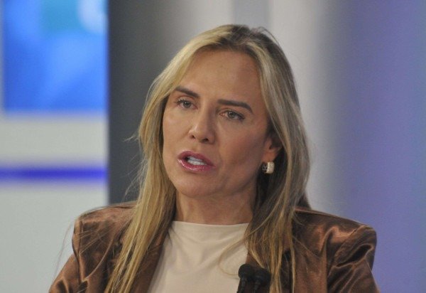  Ed Alves CB/DA Press