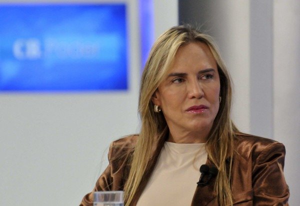  Ed Alves CB/DA Press