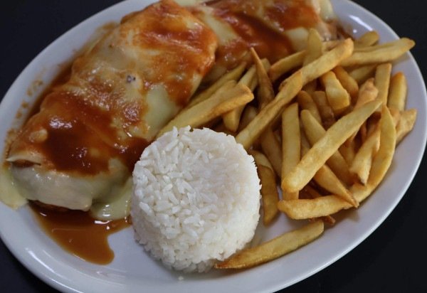 Bruna Gaston CB/DA Press