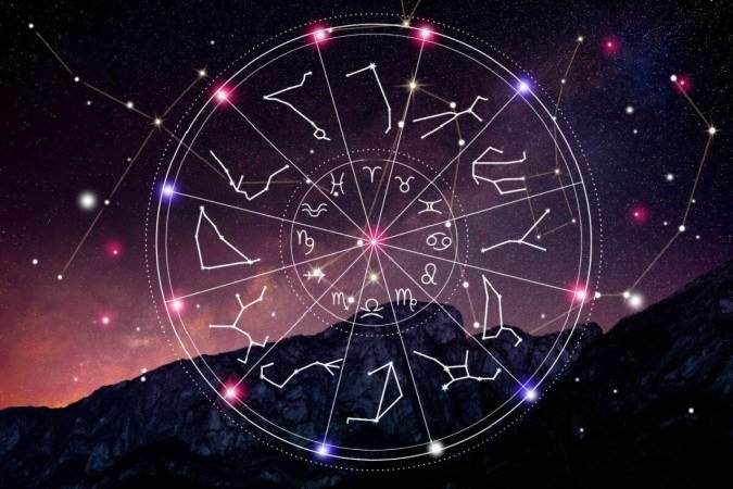 Outubro será um mês de movimentos intensos, mudanças necessárias e revelações profundas (Imagem: New Africa | Shutterstock) - (crédito: EdiCase) Outubro será um mês de movimentos intensos, mudanças necessárias e revelações profundas (Imagem: New Africa | Shutterstock) - (crédito: EdiCase)