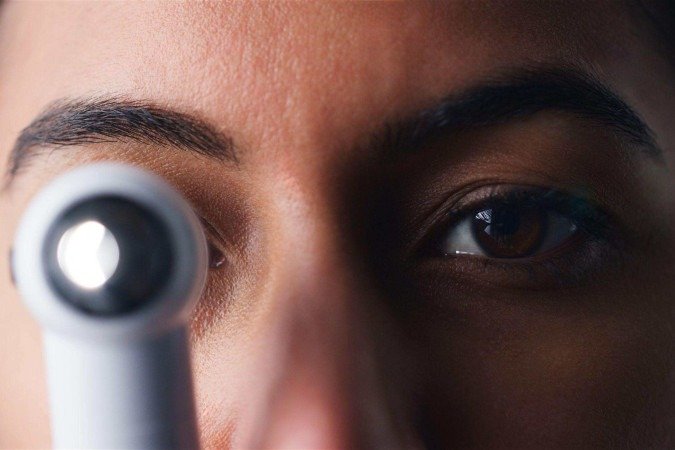 Por que intoxicação com metanol causa cegueira? -  (crédito: BBC Geral)