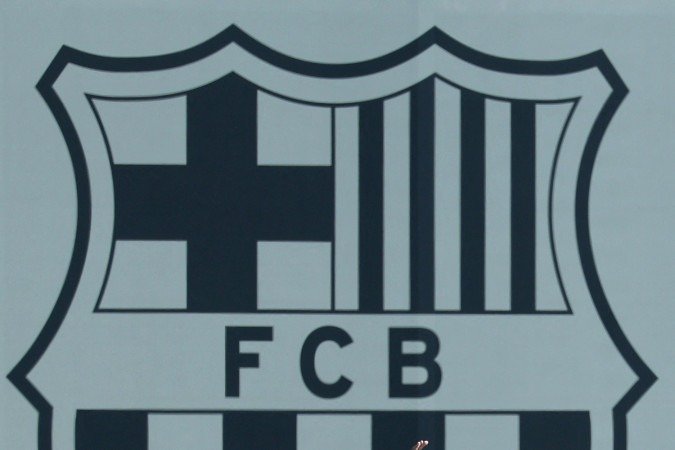  O Barcelona, do astro Lamine Yamal, tem contratos com a 1xBet, mas não exibe o parceiro no uniforme