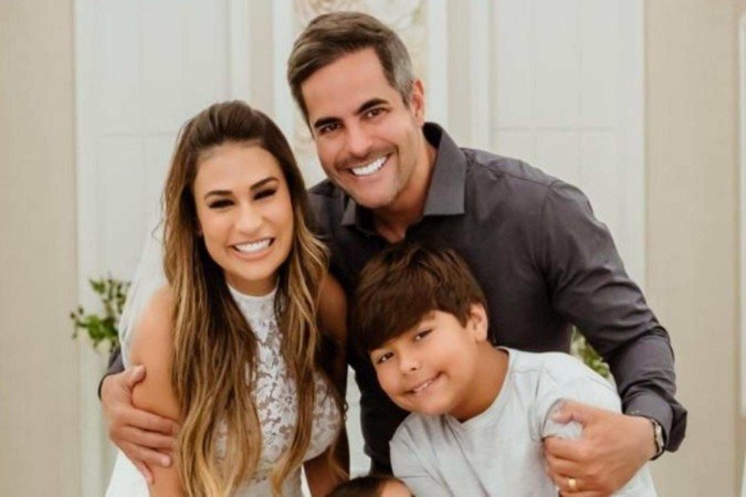Após Simone Mendes e filho, Kaká Diniz é hospitalizado; saiba motivo! - (crédito: Instagram) Após Simone Mendes e filho, Kaká Diniz é hospitalizado; saiba motivo! - (crédito: Instagram)