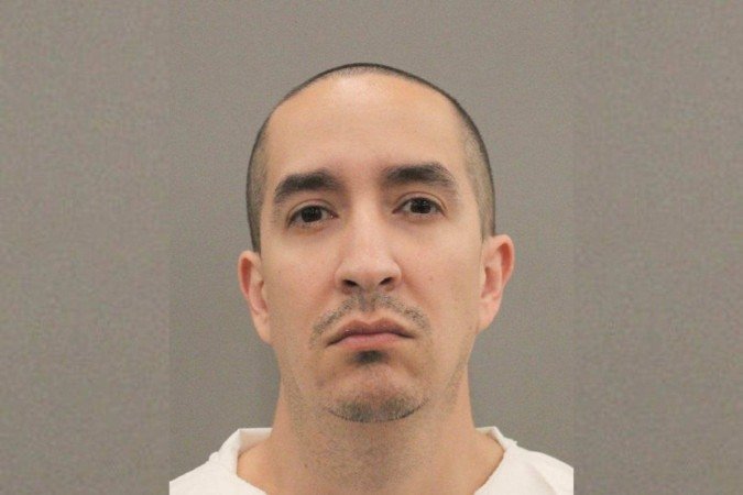 James Anderson seria condenado a 35 anos de prisão pelo crime cometido em 2023, mas sofreu uma emergência médica na última sexta-fera (26/9) - (crédito: Divulgação/Departamento de Polícia de Houston) James Anderson seria condenado a 35 anos de prisão pelo crime cometido em 2023, mas sofreu uma emergência médica na última sexta-fera (26/9) - (crédito: Divulgação/Departamento de Polícia de Houston)