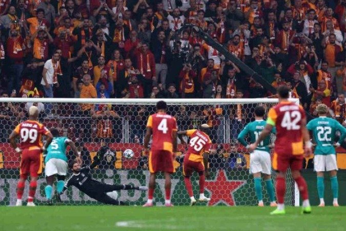 Galatasaray Liverpool -  (crédito: Foto: Justin Setterfield/Getty Images)