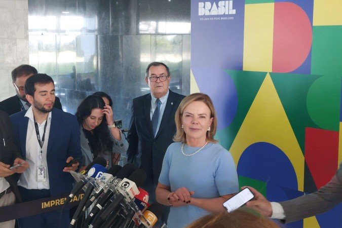 Segundo a ministra Gleisi Hofmmann, que também participou do encontro,disse sentir 