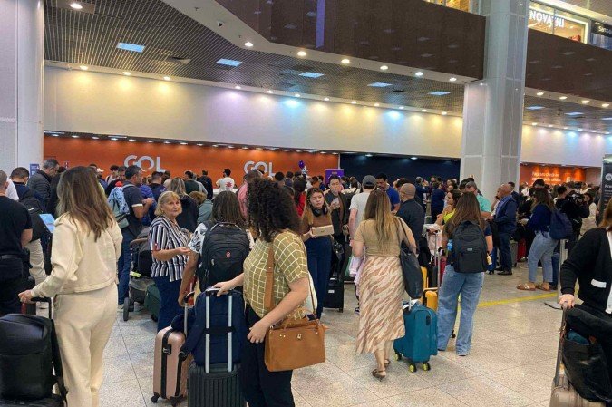 Passageiros no Aeroporto Santos Dumont nesta terça-feira (30/9) -  (crédito: Gabriel Ferreira / Tupi)