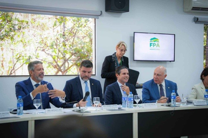 Lira alerta para impacto da isenção do IR e cobra cautela na votação