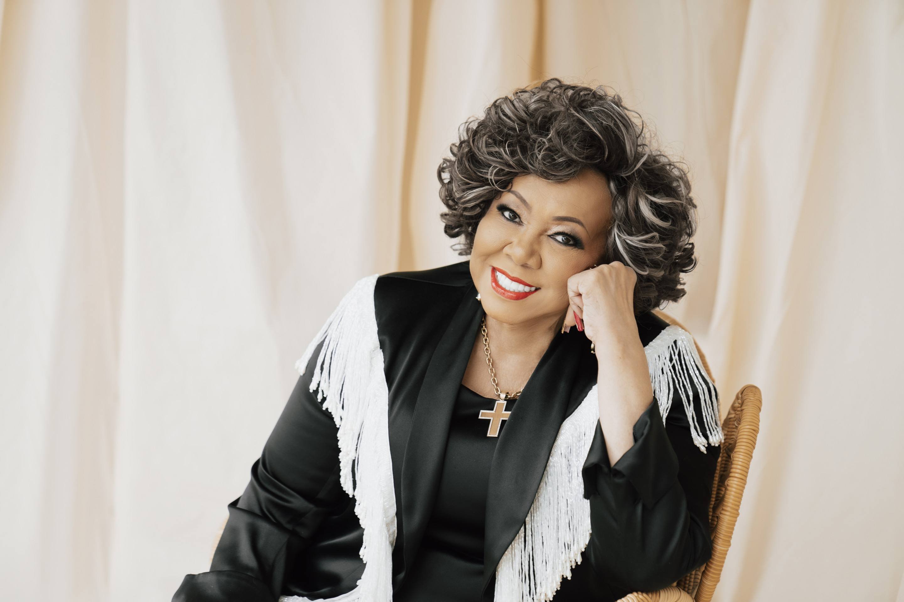 Alcione desembarca em Brasília com turnê de disco homônimo