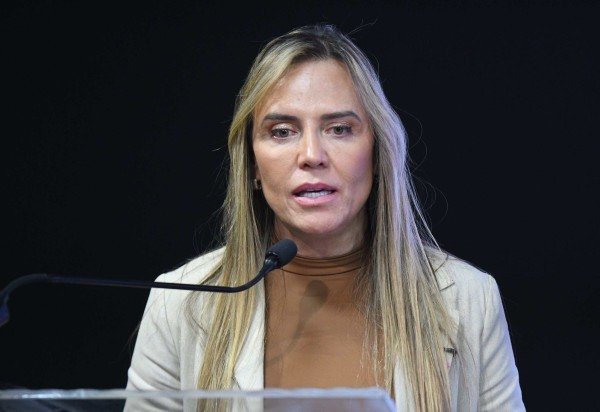 Ed Alves CB/DA Press