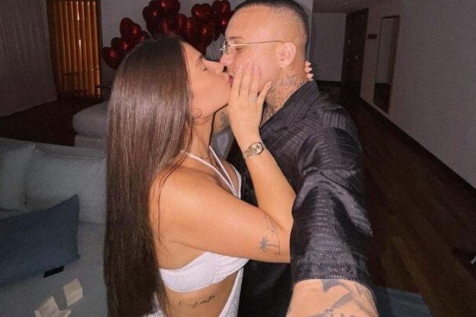 Isa Ranieri anuncia separação de Everton Cebolinha, do Flamengo, após oito anos - (crédito: Foto: Reprodução/Instagram) Isa Ranieri anuncia separação de Everton Cebolinha, do Flamengo, após oito anos - (crédito: Foto: Reprodução/Instagram)