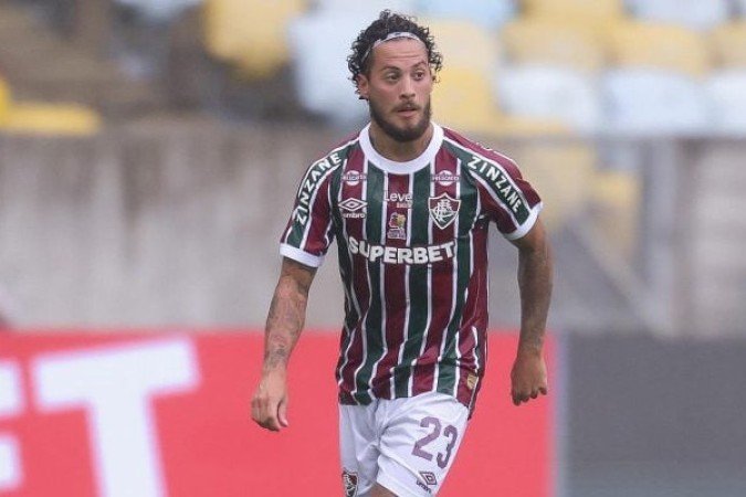 GUGA - Tímido no apoio, contrariando a sua principal virtude. Em compensação, transmitiu muita segurança na defesa - Nota 6,0 - Foto: Marcelo Gonçalves/Fluminense