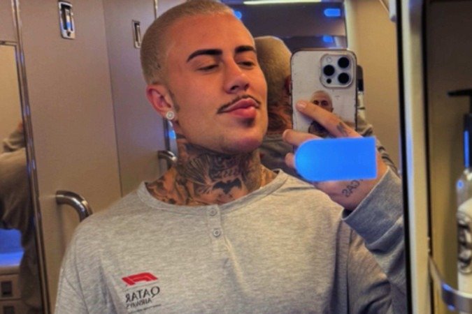 MC Daniel choca ao exibir 'volumão' em calça; veja -  (crédito: Reprodução/Instagram)