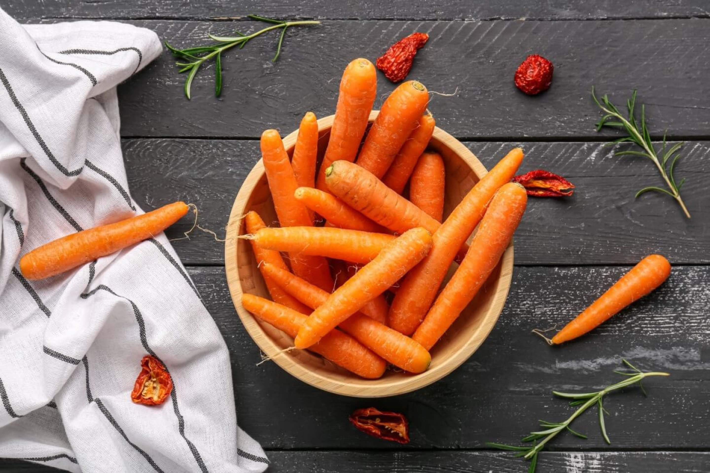 8 benefícios da cenoura para a saúde