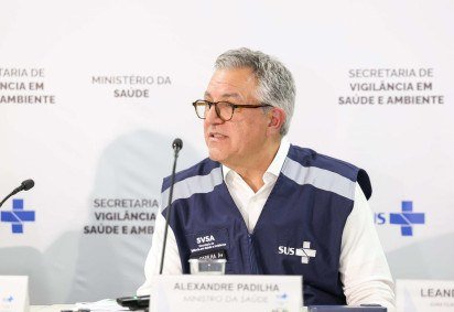  Brasil tem 59 notificações de intoxicação por metanol, alerta governo. Balanço foi apresentado pelo ministro da Saúde, Alexandre Padilha -  (crédito:  Walterson Rosa/MS)