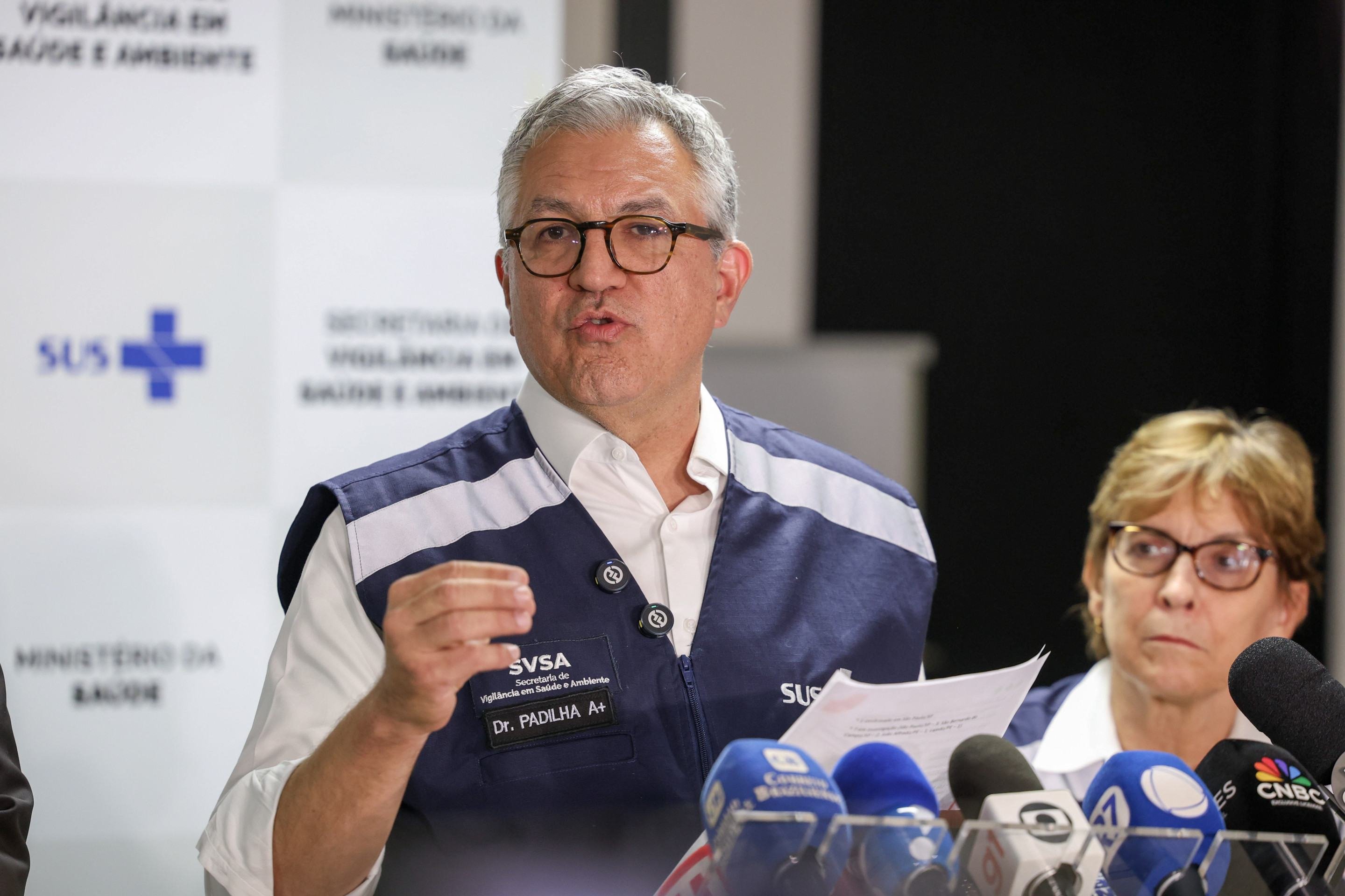 Brasil tem 127 casos suspeitos de intoxicação por metanol, diz ministro da Saúde