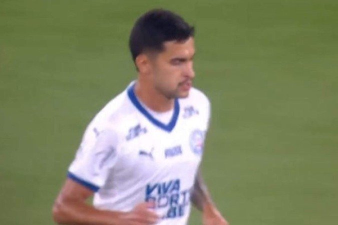 Rodrigo Nestor, destaque do Bahia na derrota para o Botafogo, reclama da arbitragem - (crédito: Foto: reprodução Premiere) Rodrigo Nestor, destaque do Bahia na derrota para o Botafogo, reclama da arbitragem - (crédito: Foto: reprodução Premiere)