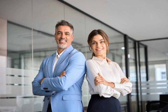 Ao trabalharem em conjunto, marketing e vendas fortalecem as chances de sucesso da empresa (Imagem: insta_photos | Shutterstock) -  (crédito: EdiCase)