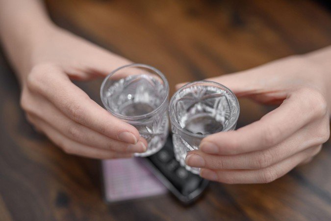 Quais são os antídotos para intoxicação por metanol — e como custo interfere nisso -  (crédito: BBC Geral)