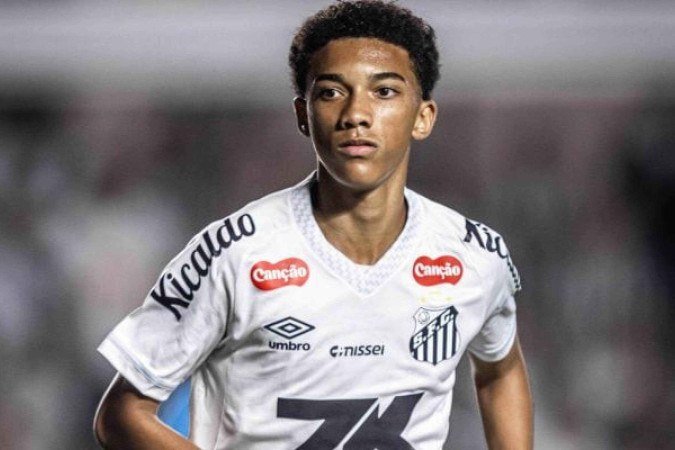 Robinho Jr ganhou mais minutos com Vojvoda e teve papel decisivo no gol do Santos contra o Grêmio - (crédito: Foto: Raul Baretta/Santos FC) Robinho Jr ganhou mais minutos com Vojvoda e teve papel decisivo no gol do Santos contra o Grêmio - (crédito: Foto: Raul Baretta/Santos FC)