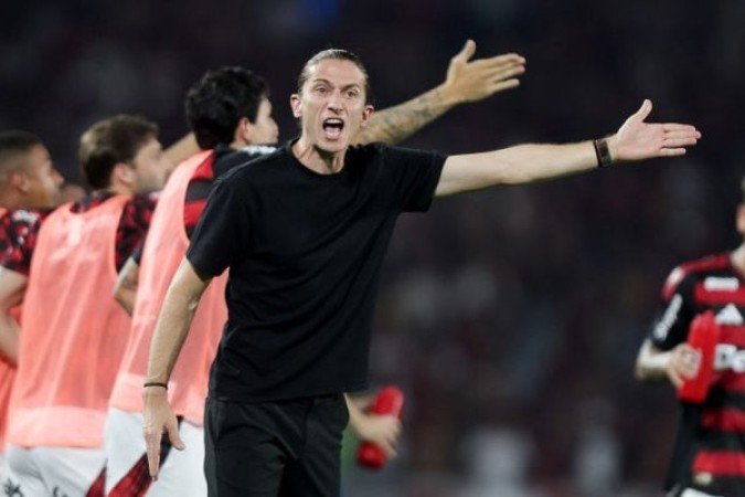 TÉCNICO: FILIPE LUÍS - Escalou Carrascal na ponta direita e Plata como 9. Mas o time teve dificuldade nos arremates. Nenhum de real perigo no primeiro tempo. Pesaram, para isso o jogo abaixo da média de Samuel Lino e Plata. Mas seu time teve muitos altos e baixos. Além disso, ele deveria entrar com Pedro muitos antes e não aos 36 da etapa final.  NOTA 4,5. Foto: Gilvan de Souza