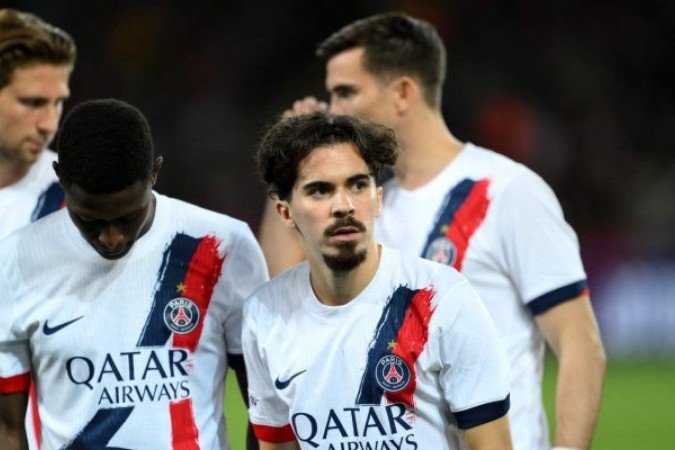 Vitinha durante o triunfo do PSG sobre o Barcelona -  (crédito: Foto: David Ramos/Getty Images)