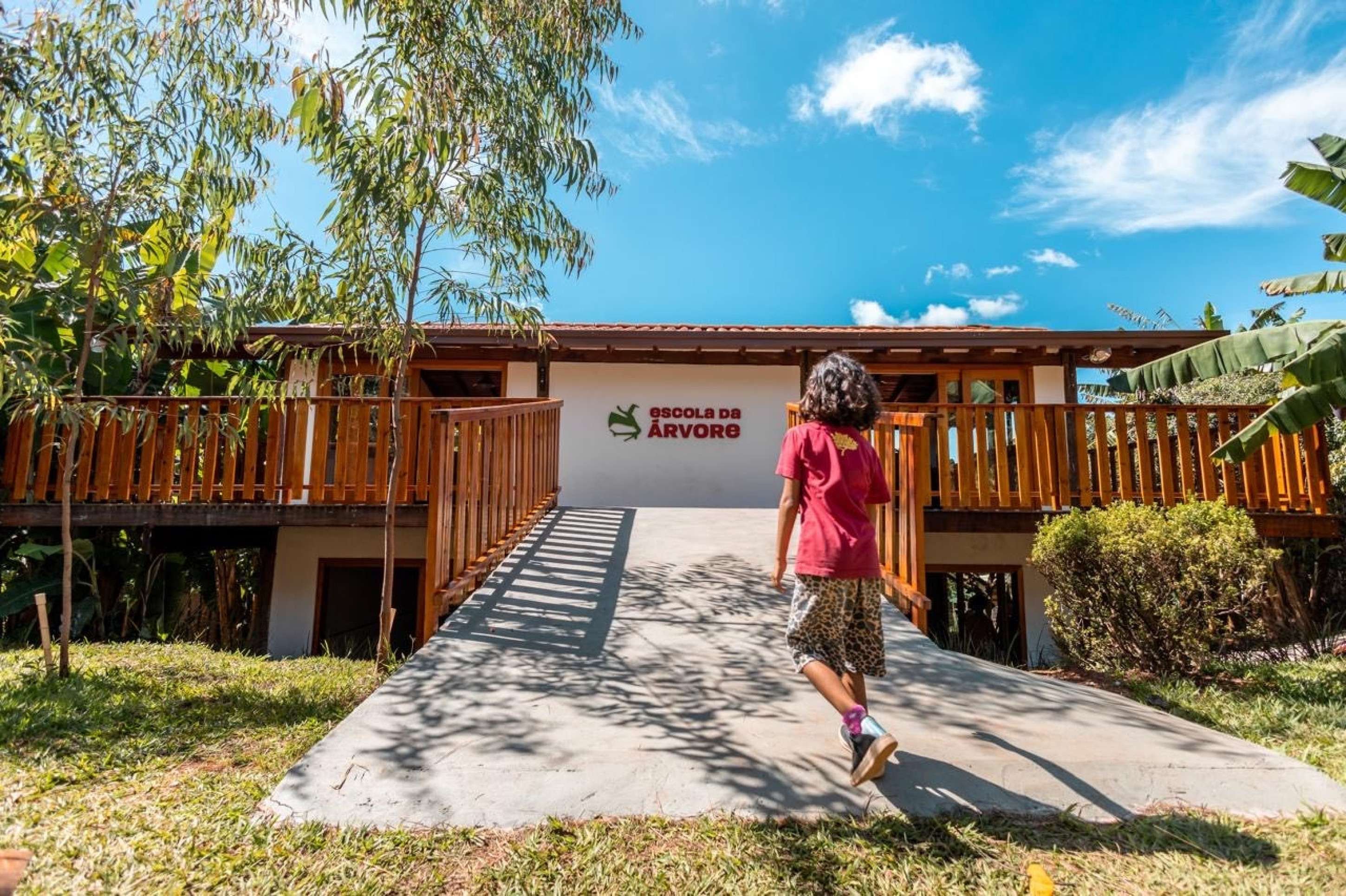 O objetivo da Escola da Árvore é formar estudantes comprometidos com o meio ambiente 