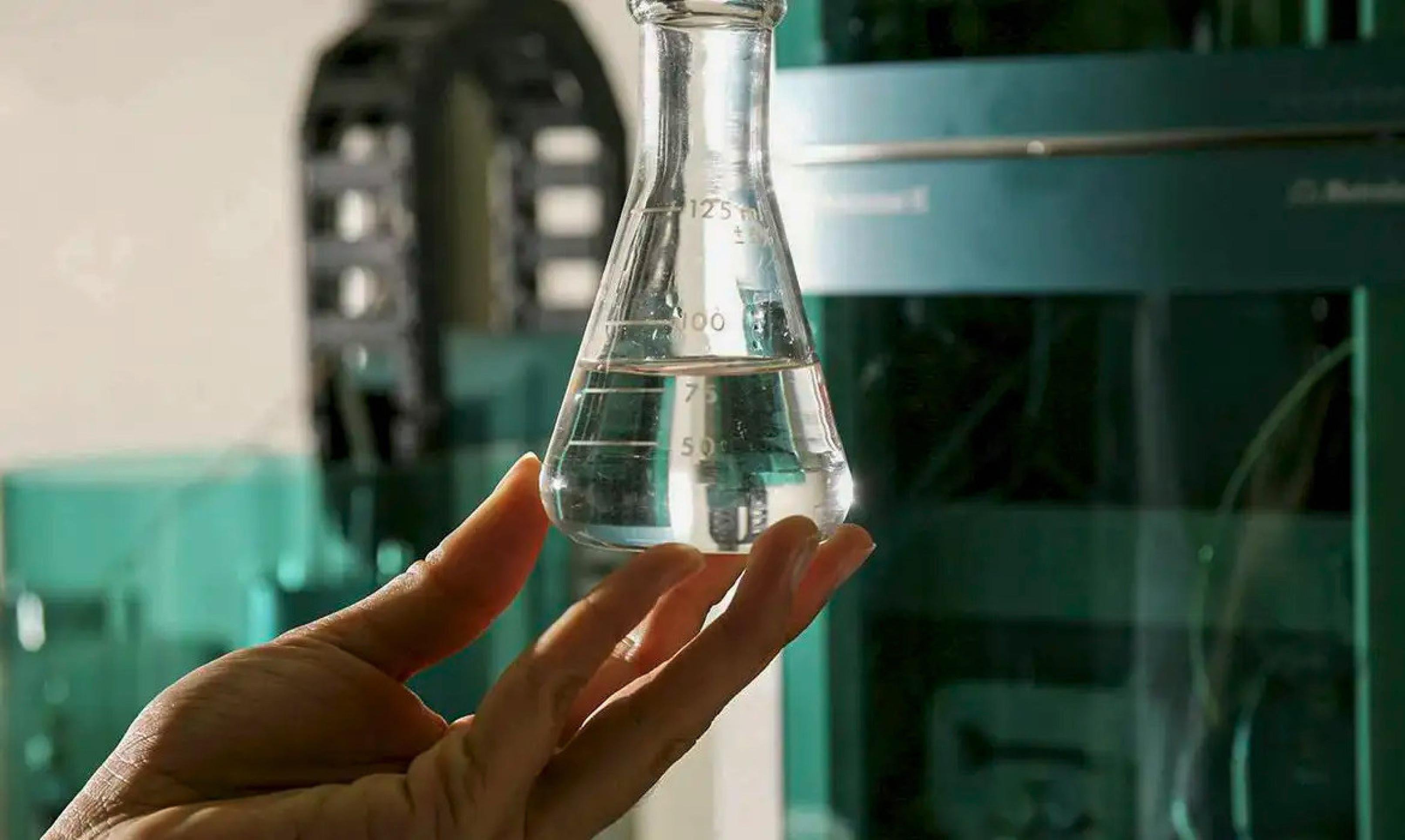 Paraná tem primeiros casos confirmados de intoxicação por metanol fora de SP