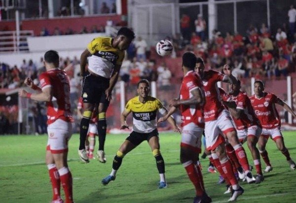 Foto: Celso da Luz/ Criciúma E.C.