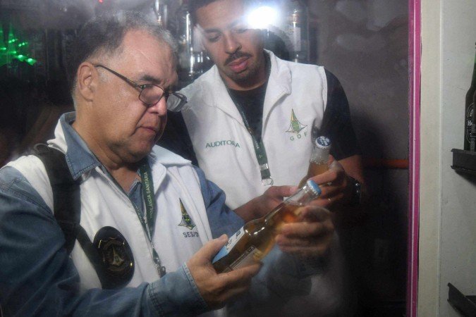 O governador afirmou que todas as equipes estão mobilizadas e que a fiscalização será intensificada principalmente nos fins de semana. - (crédito: Ed Alves CB/DA Press) O governador afirmou que todas as equipes estão mobilizadas e que a fiscalização será intensificada principalmente nos fins de semana. - (crédito: Ed Alves CB/DA Press)