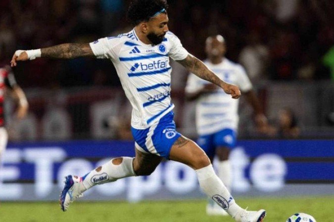 Gabigol em ação pelo Cruzeiro contra o Flamengo - (crédito: Foto: Thaís Magalhães/Cruzeiro) Gabigol em ação pelo Cruzeiro contra o Flamengo - (crédito: Foto: Thaís Magalhães/Cruzeiro)