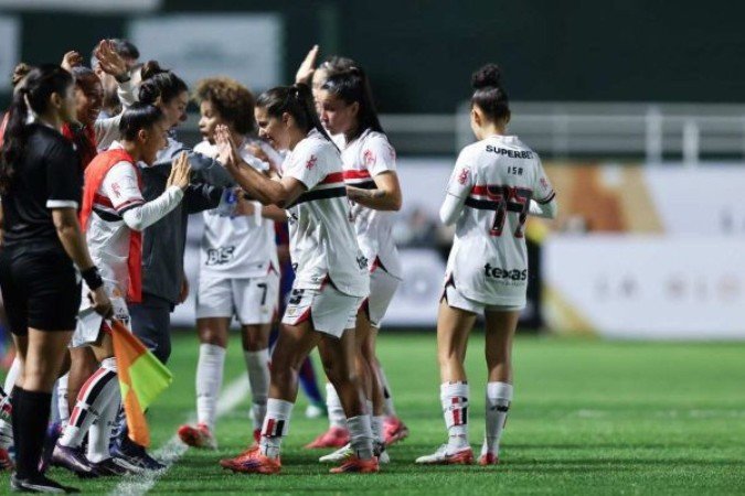 São Paulo divide a liderança do Grupo C com o Colo-Colo - (crédito: Foto: Divulgação/Libertadores ) São Paulo divide a liderança do Grupo C com o Colo-Colo - (crédito: Foto: Divulgação/Libertadores )