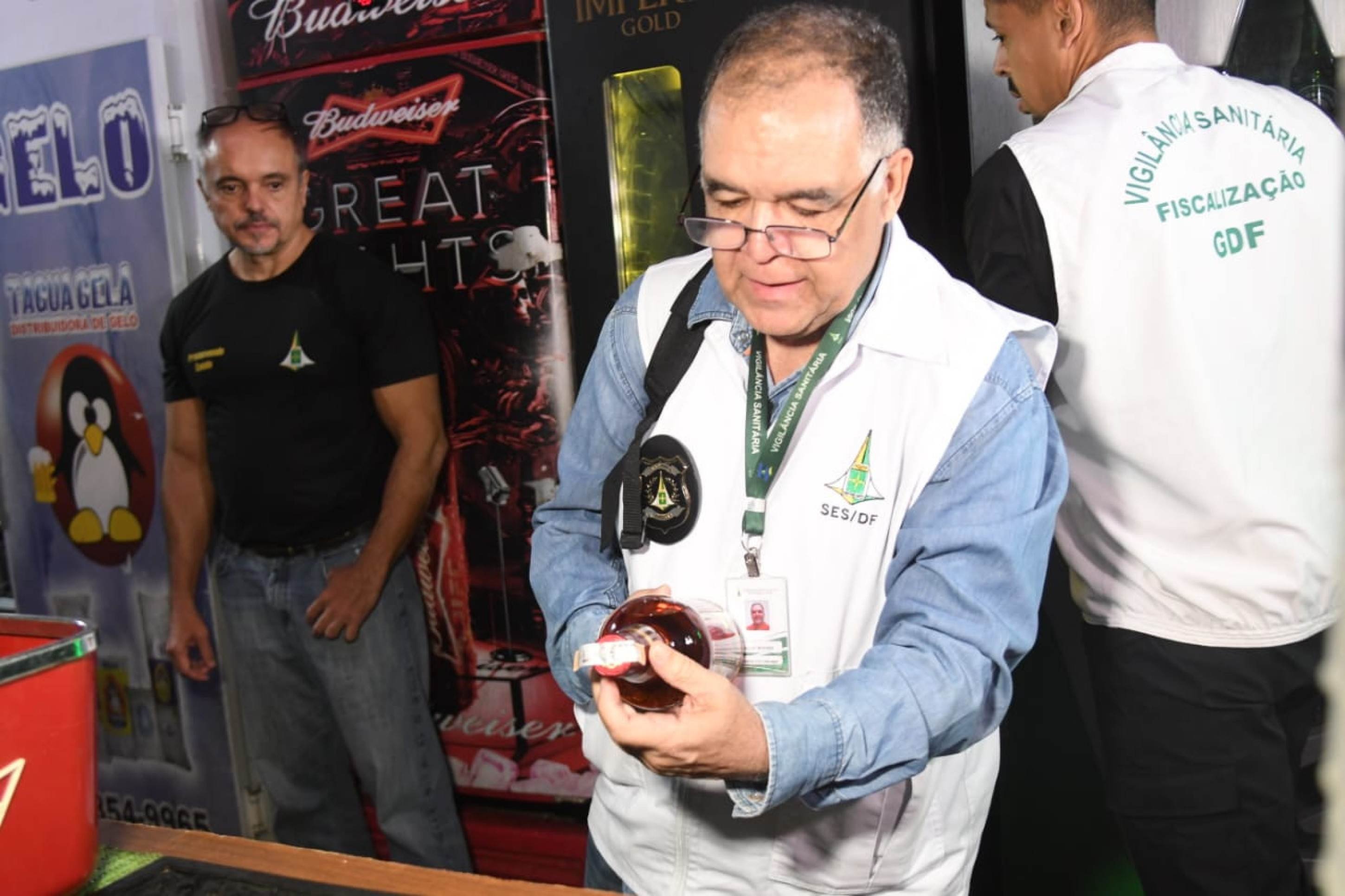 Operação de fiscalização de bebidas no DF