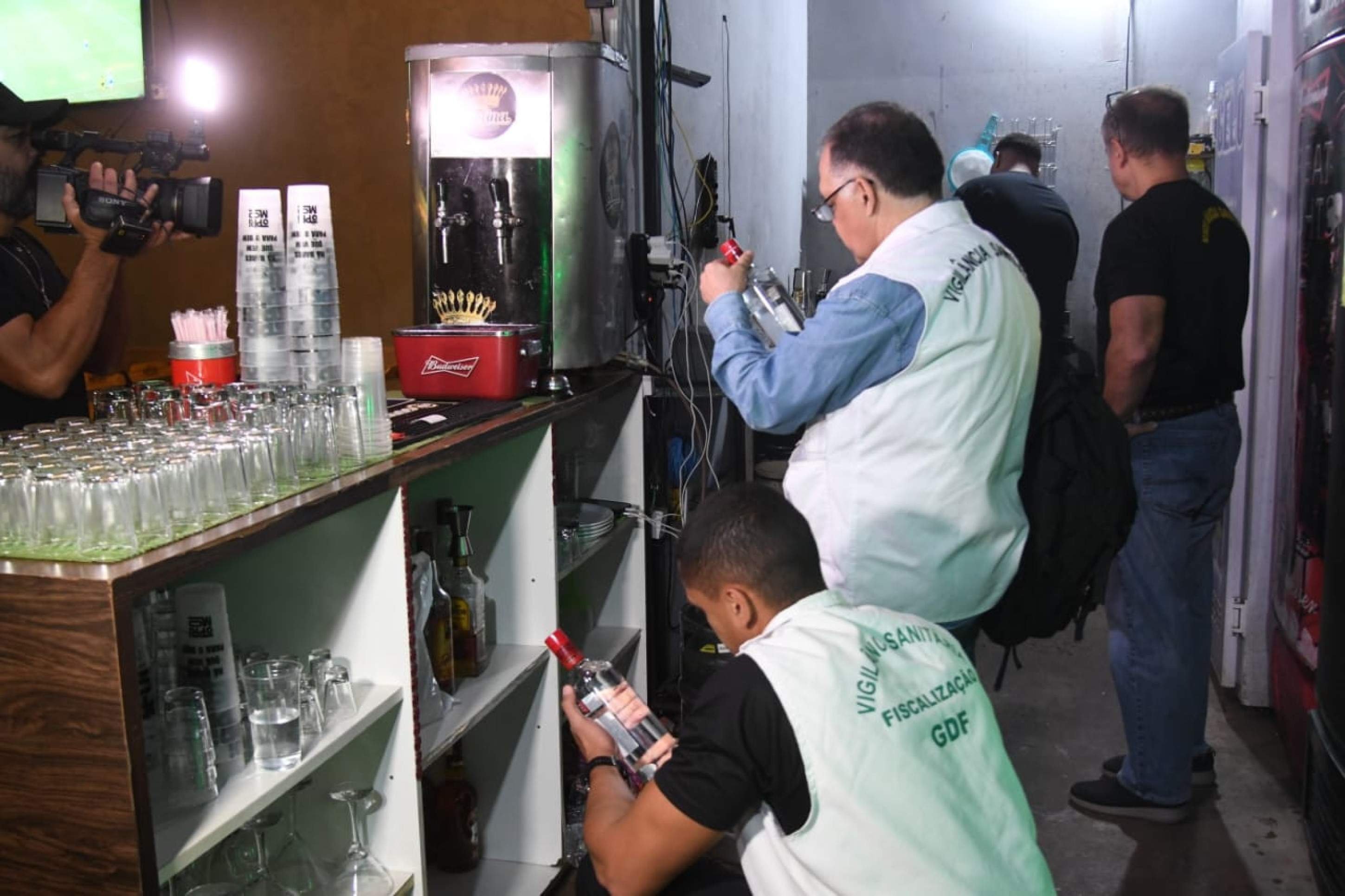 Operação de fiscalização de bebidas no DF