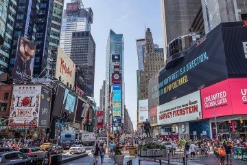 Desse caldo que esse 'novo homem' criou as 'novas cidades' brasileiras, norte-americanas (foto), canadenses, australianas e asiáticas -  (crédito: Imagem de Frank Nürnberger por Pixabay)