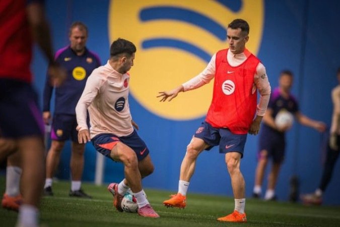 Jogadores do Barcelona durante treinamento da equipe - (crédito: Foto: Marc Graupera / FC Barcelona) Jogadores do Barcelona durante treinamento da equipe - (crédito: Foto: Marc Graupera / FC Barcelona)